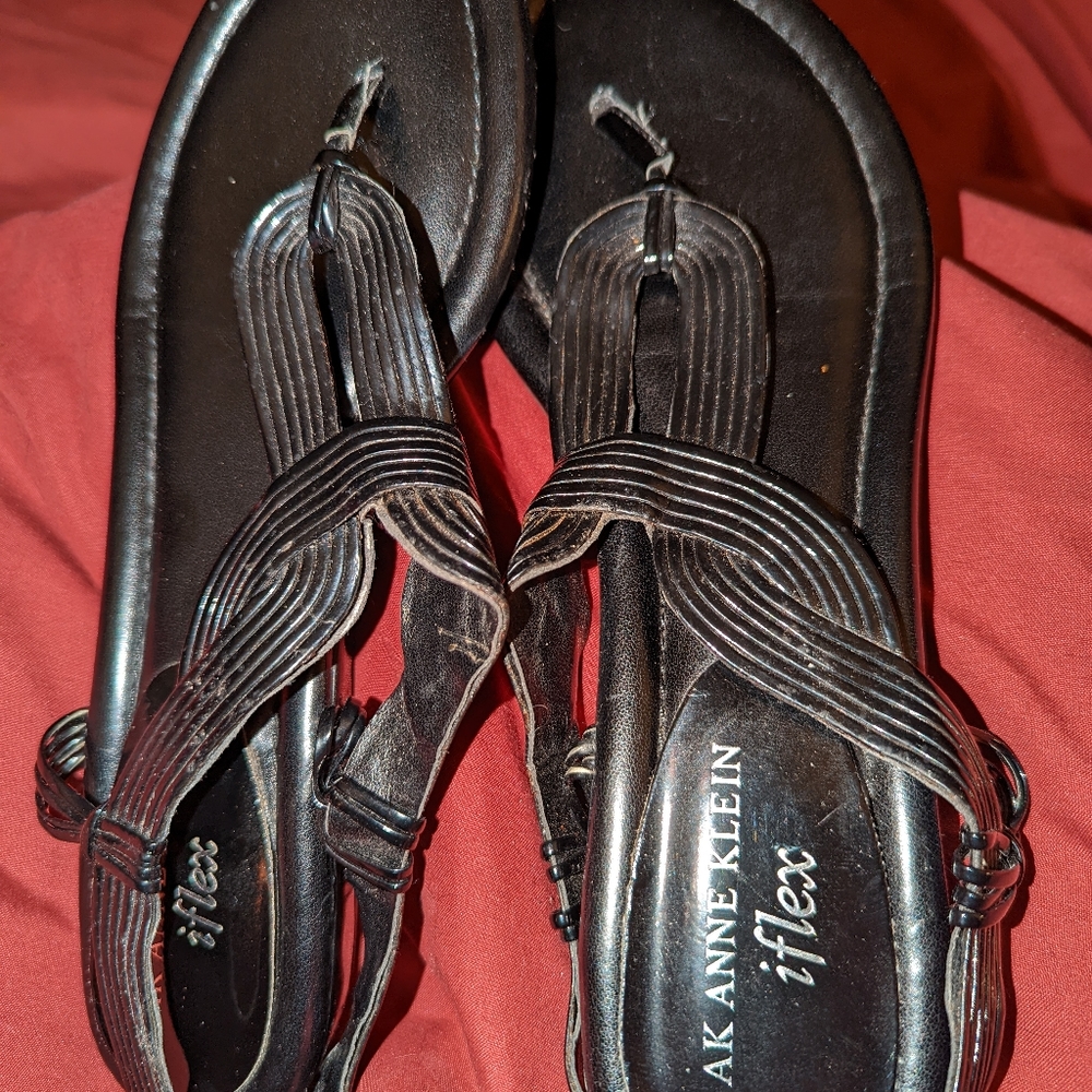 Anne Klein iflex patent leather sandals